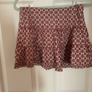 Guess mini skirt with tags. Never worn